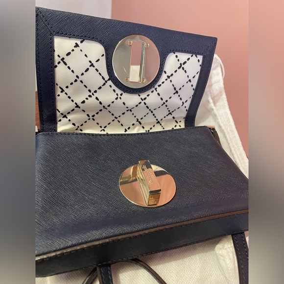 Kate Spade Newbury Lane Sally Bag (Black) - Picture 4 of 5